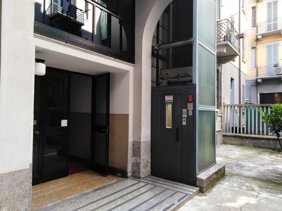 Studio Stazione Centrale Milán Exterior foto