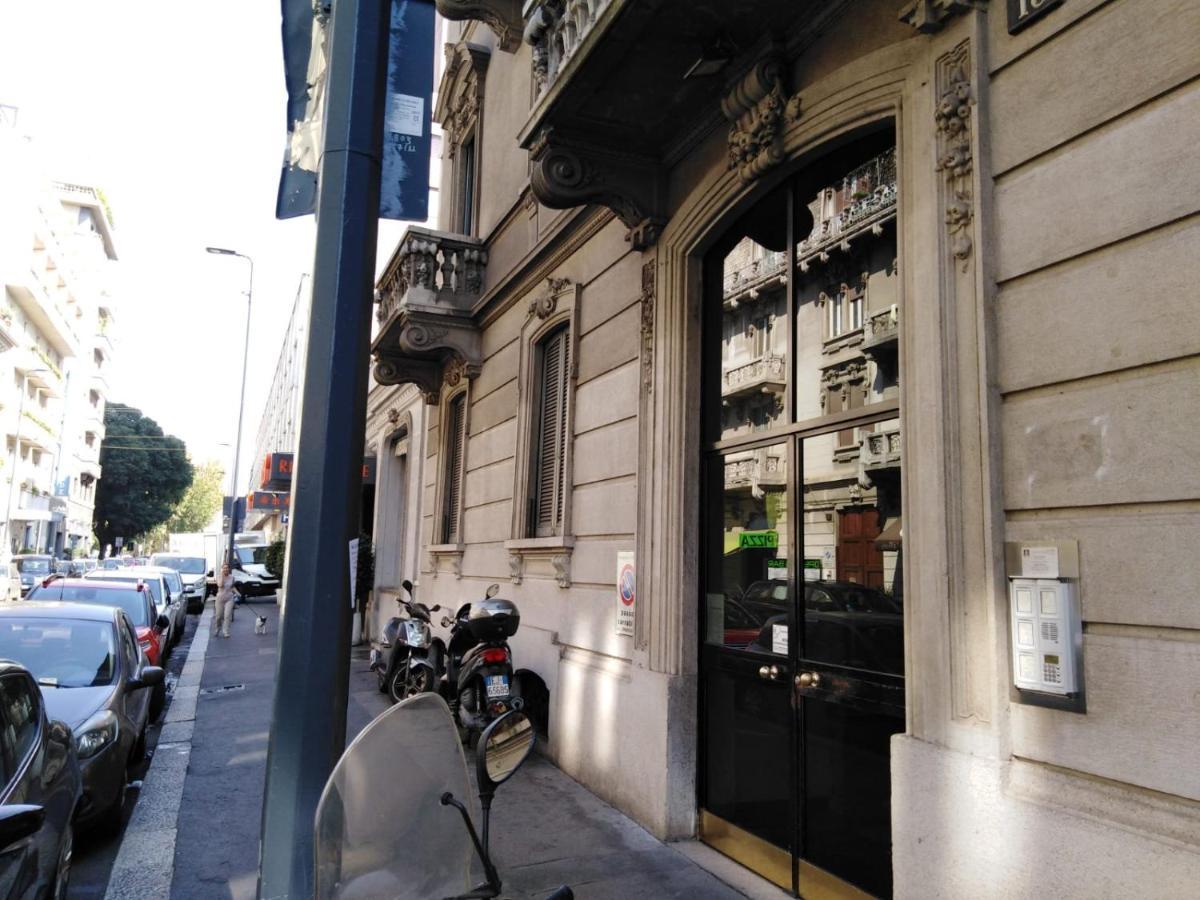 Studio Stazione Centrale Milán Exterior foto